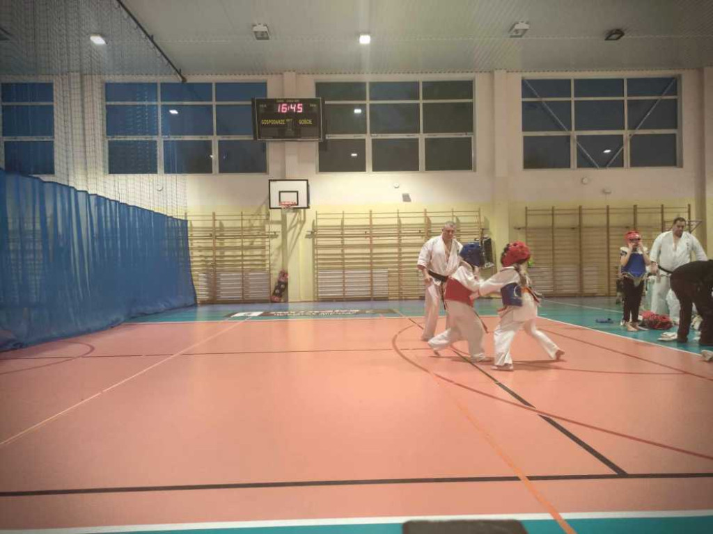 Niektórzy wystartowali po raz pierwszy w życiu! Hrubieszowski turniej karate [ZDJĘCIA]