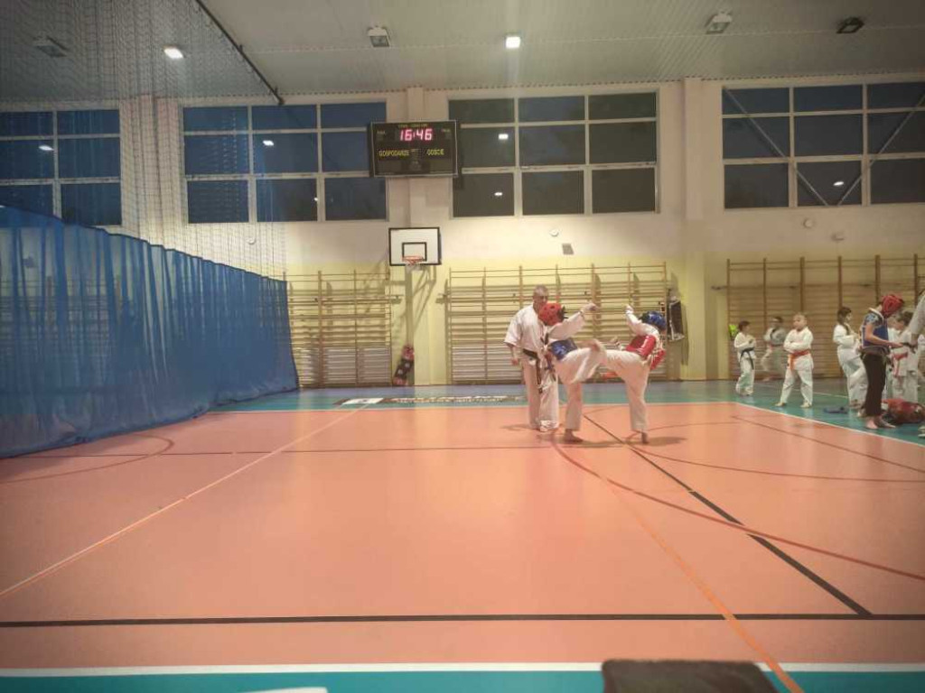 Niektórzy wystartowali po raz pierwszy w życiu! Hrubieszowski turniej karate [ZDJĘCIA]