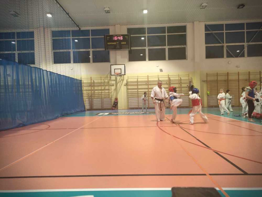 Niektórzy wystartowali po raz pierwszy w życiu! Hrubieszowski turniej karate [ZDJĘCIA]