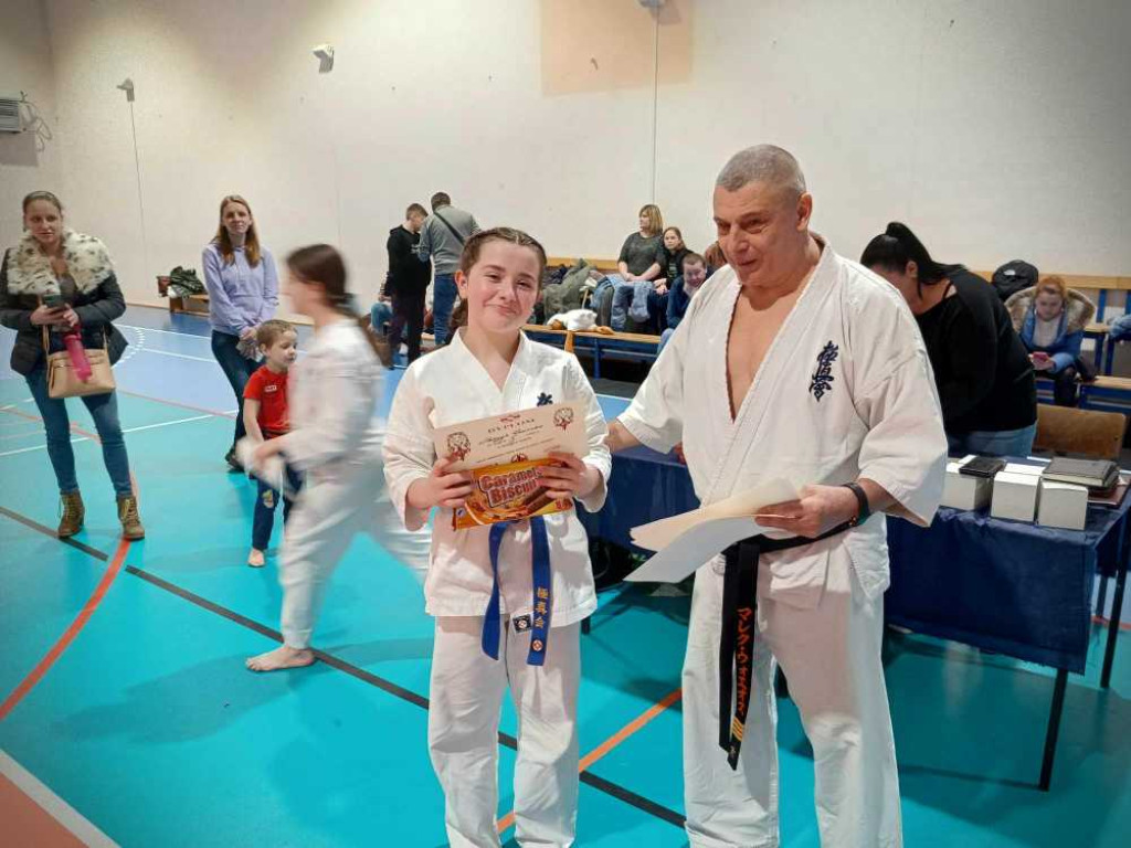 Niektórzy wystartowali po raz pierwszy w życiu! Hrubieszowski turniej karate [ZDJĘCIA]