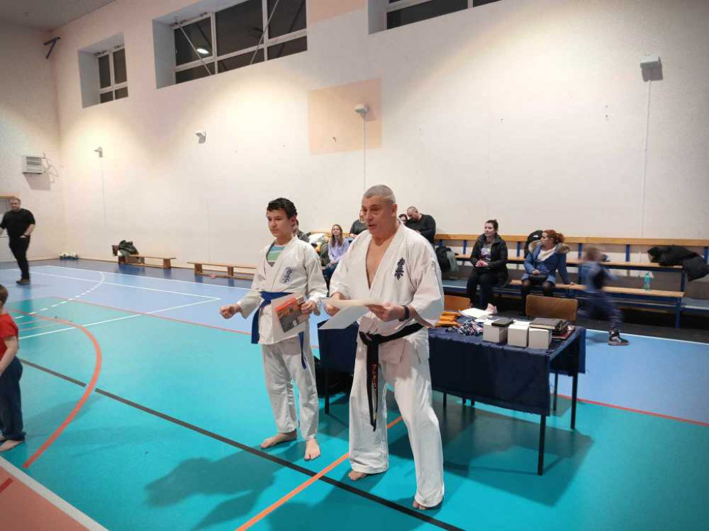 Niektórzy wystartowali po raz pierwszy w życiu! Hrubieszowski turniej karate [ZDJĘCIA]