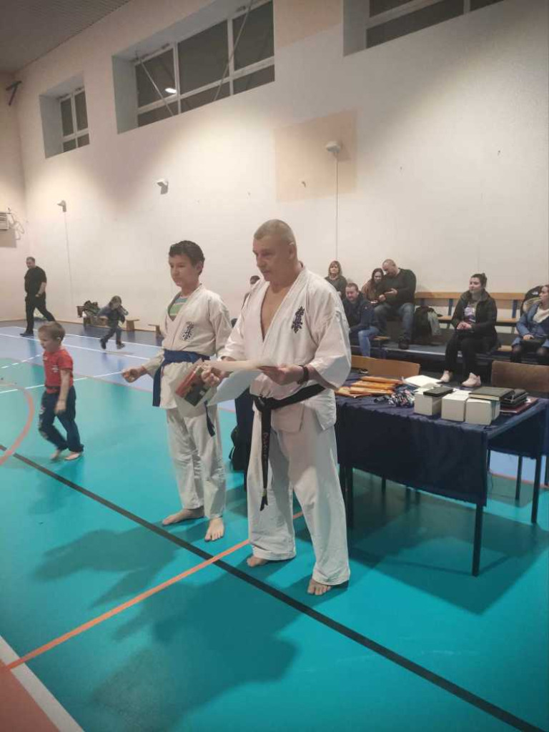 Niektórzy wystartowali po raz pierwszy w życiu! Hrubieszowski turniej karate [ZDJĘCIA]