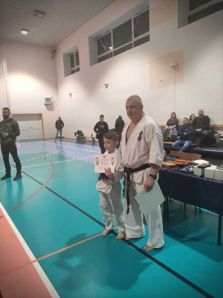 Niektórzy wystartowali po raz pierwszy w życiu! Hrubieszowski turniej karate [ZDJĘCIA]