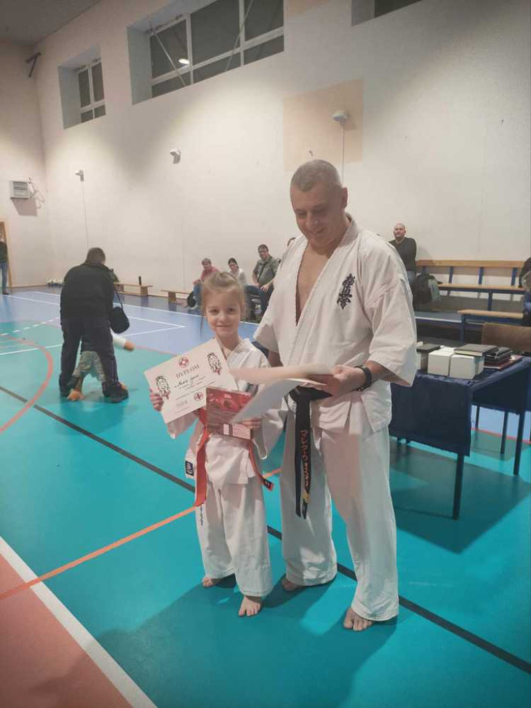 Niektórzy wystartowali po raz pierwszy w życiu! Hrubieszowski turniej karate [ZDJĘCIA]