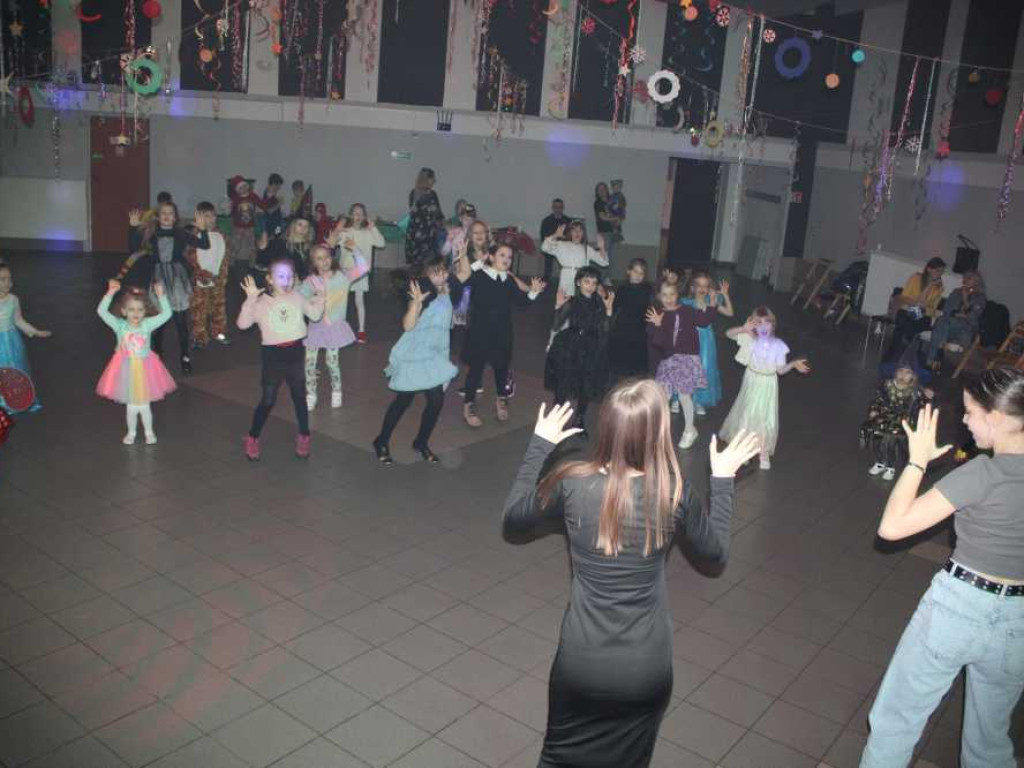 Bawili się na karnawałowym balu [ZDJĘCIA]