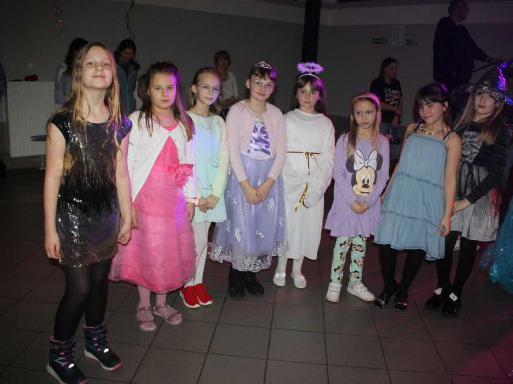 Bawili się na karnawałowym balu [ZDJĘCIA]