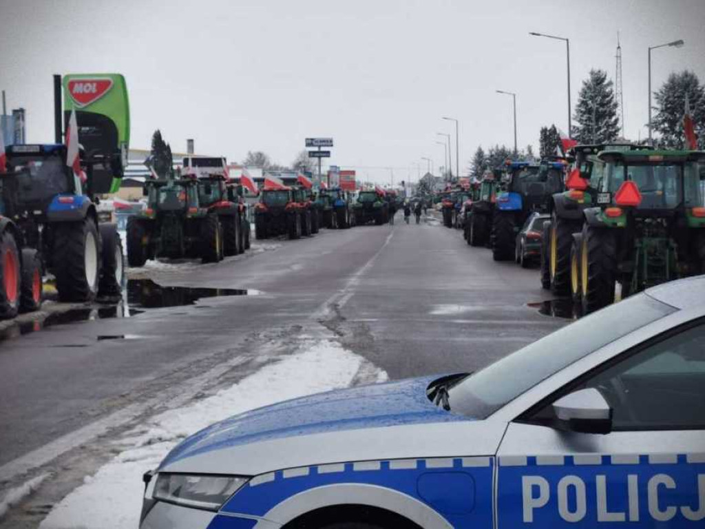 Hrubieszów: Trwa rolniczy protest [ZDJĘCIA]