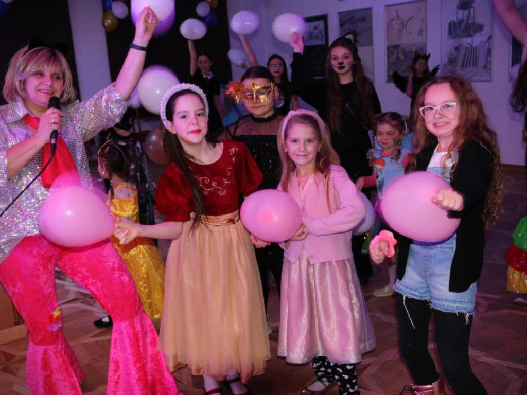 Hrubieszów: Bal karnawałowy w HaDeKu [ZDJĘCIA]