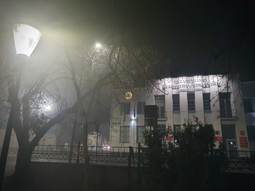 Gdzieś w Hrubieszowie... Mgła [ZDJĘCIA]