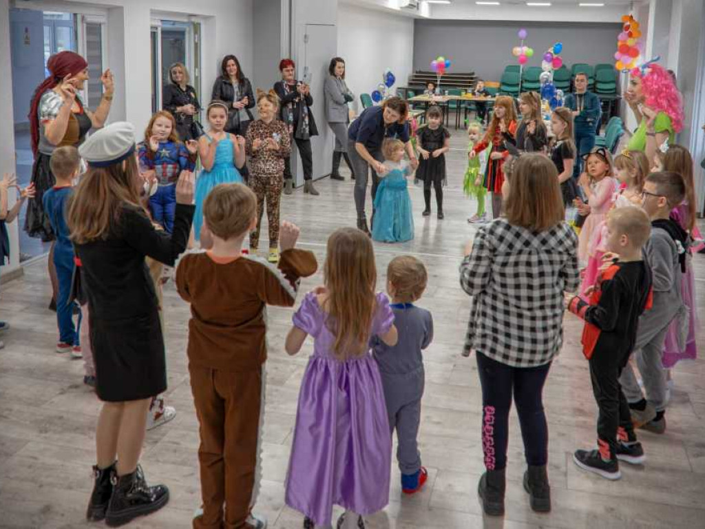 Bal karnawałowy Zimowej Akademii Przygody [ZDJĘCIA]