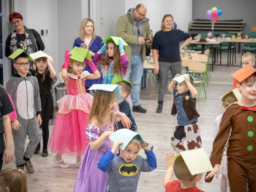 Bal karnawałowy Zimowej Akademii Przygody [ZDJĘCIA]