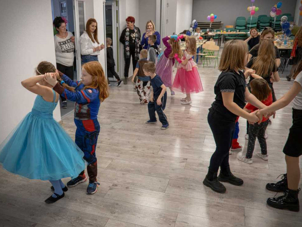 Bal karnawałowy Zimowej Akademii Przygody [ZDJĘCIA]