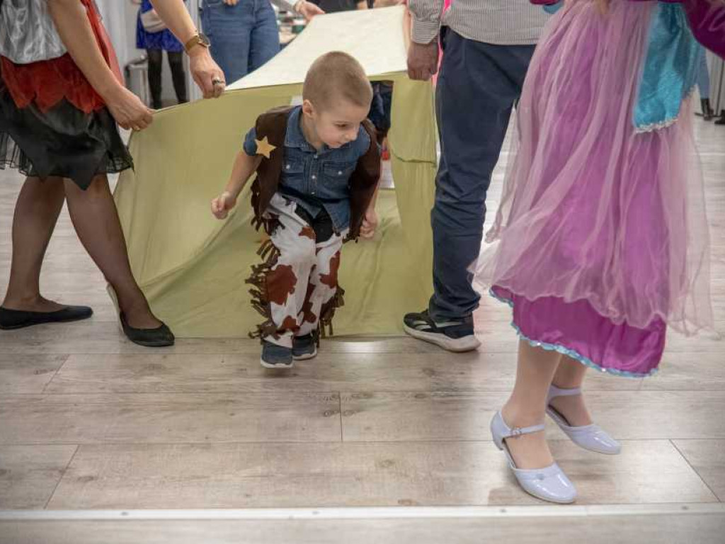 Bal karnawałowy Zimowej Akademii Przygody [ZDJĘCIA]