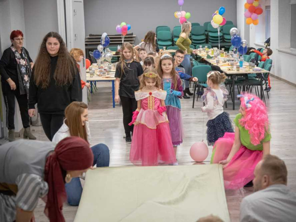 Bal karnawałowy Zimowej Akademii Przygody [ZDJĘCIA]