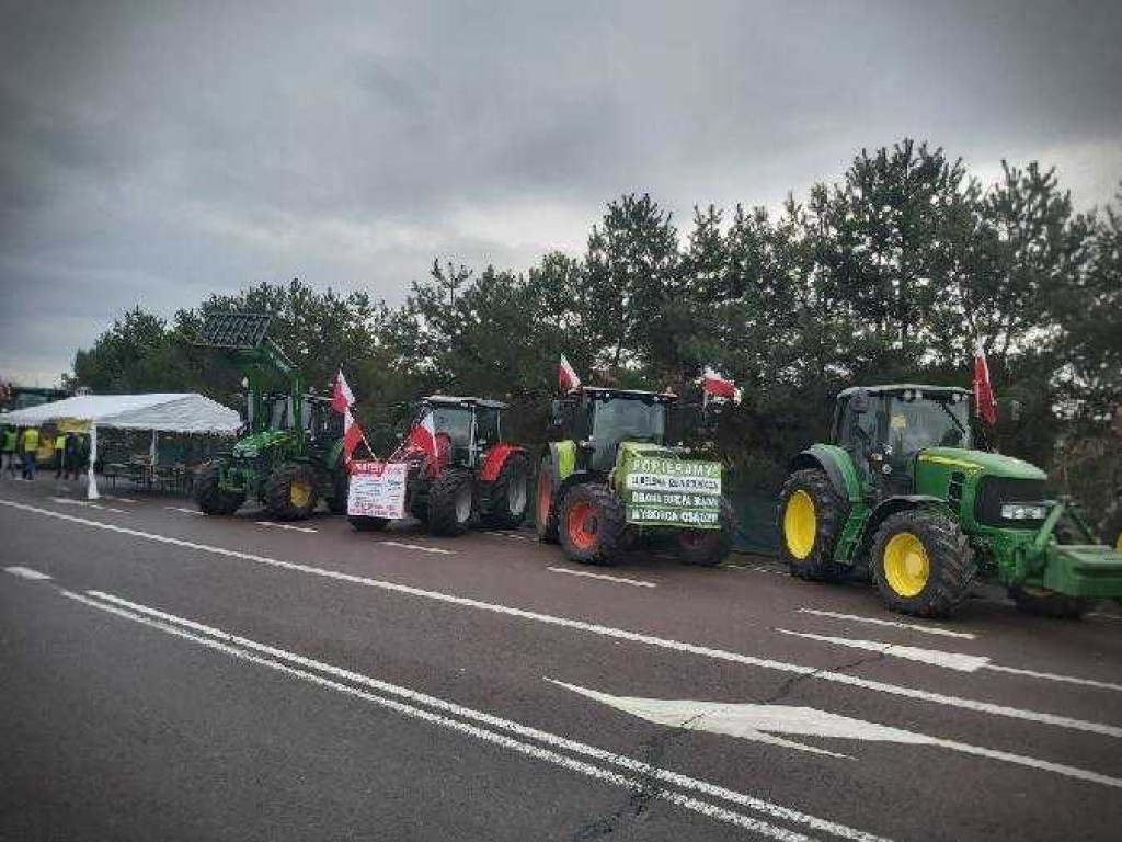 Uwaga! Trwa rolniczy protest w Zosinie [ZDJĘCIA]