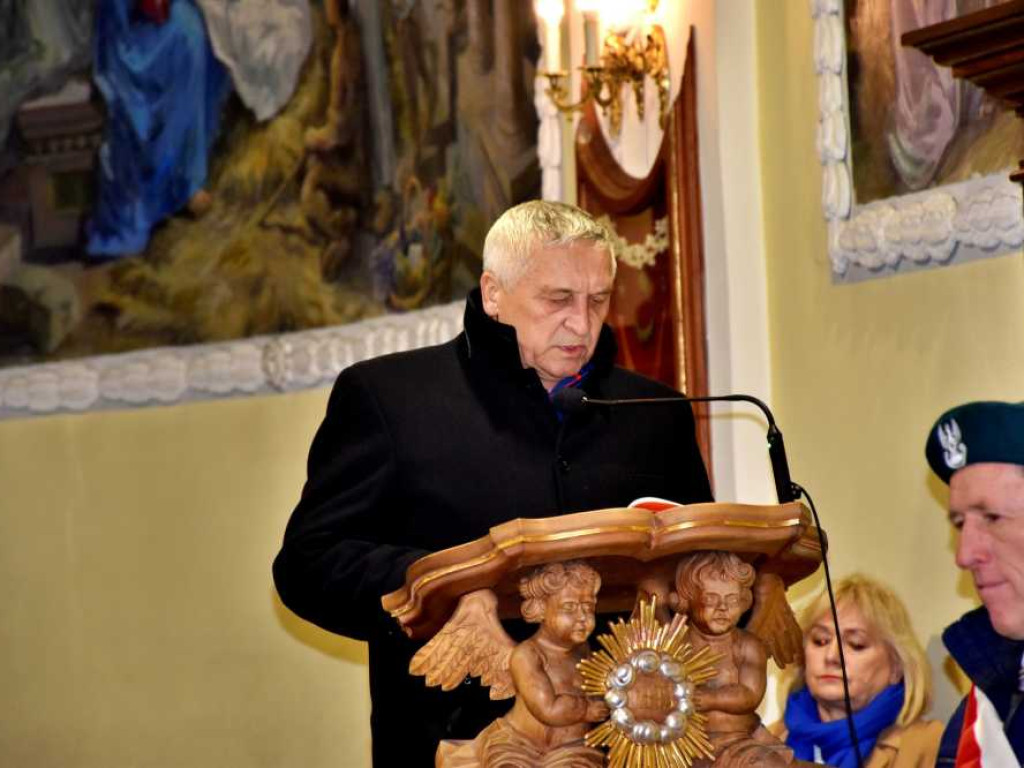 Hrubieszów: Uczczono rocznicę powstania Armii Krajowej [ZDJĘCIA]