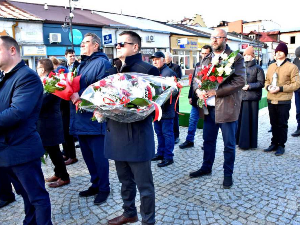 Hrubieszów: Uczczono rocznicę powstania Armii Krajowej [ZDJĘCIA]