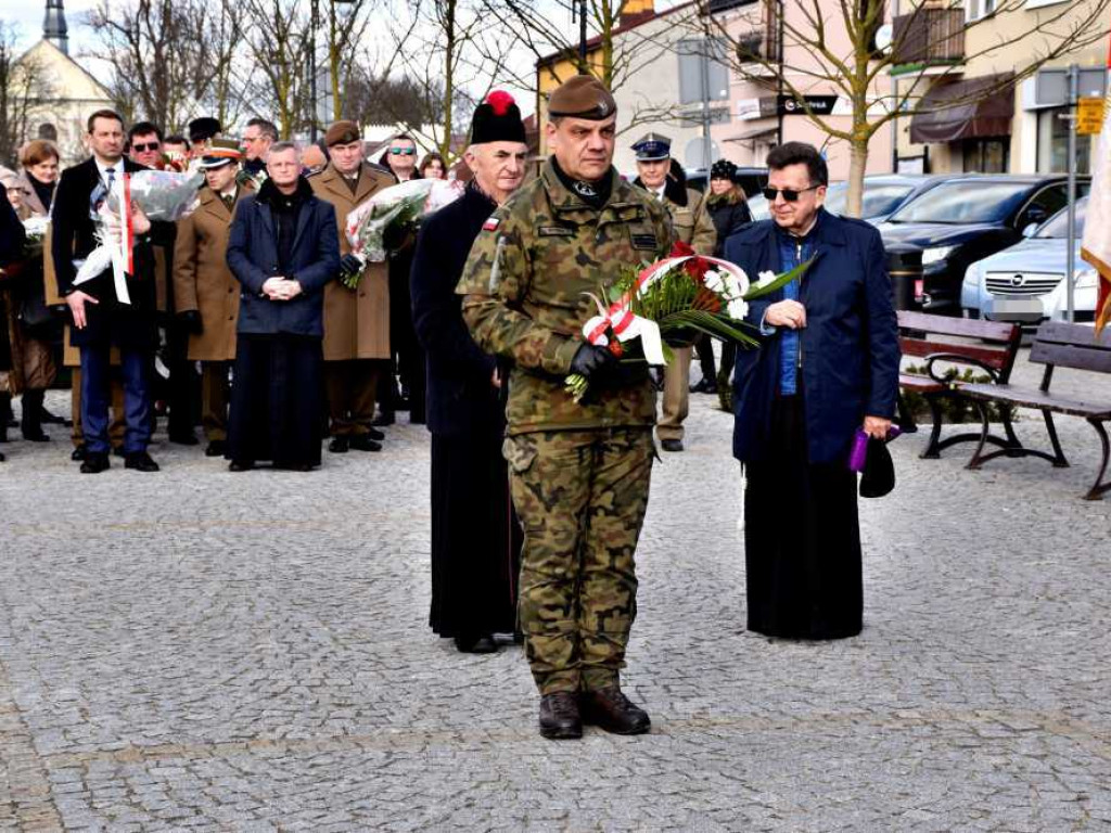Hrubieszów: Uczczono rocznicę powstania Armii Krajowej [ZDJĘCIA]