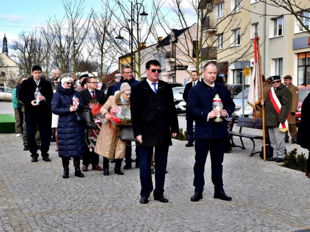 Hrubieszów: Uczczono rocznicę powstania Armii Krajowej [ZDJĘCIA]