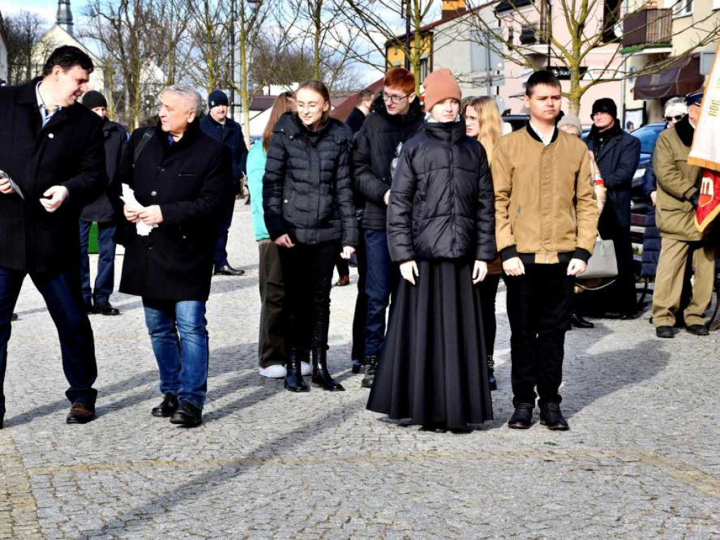 Hrubieszów: Uczczono rocznicę powstania Armii Krajowej [ZDJĘCIA]