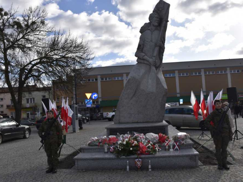Hrubieszów: Uczczono rocznicę powstania Armii Krajowej [ZDJĘCIA]