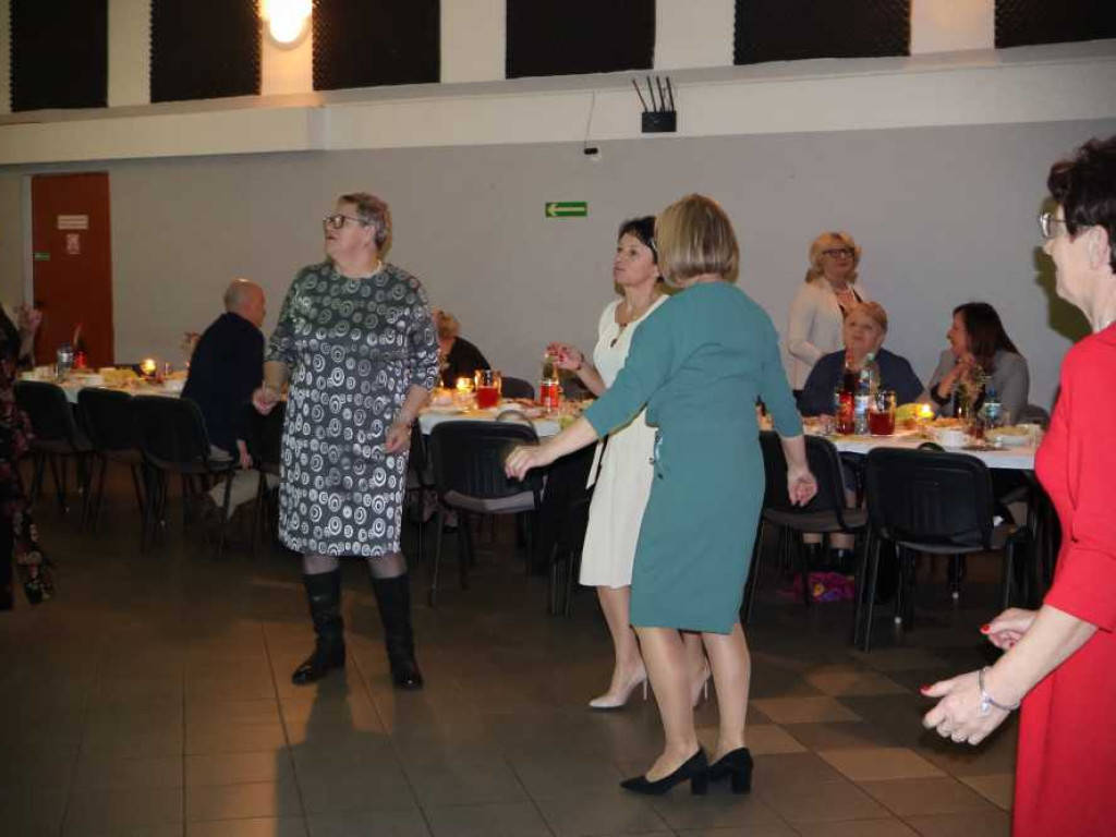 Seniorzy się bawili... [ZDJĘCIA]