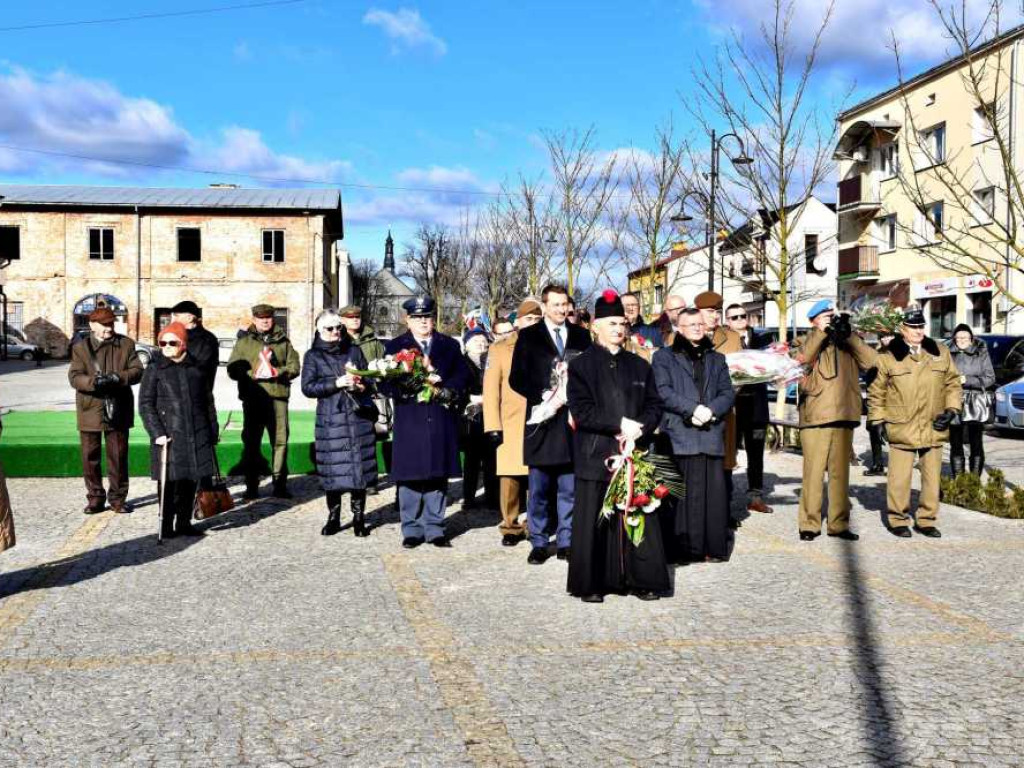 Hrubieszów: Uczczono rocznicę powstania Armii Krajowej [ZDJĘCIA]