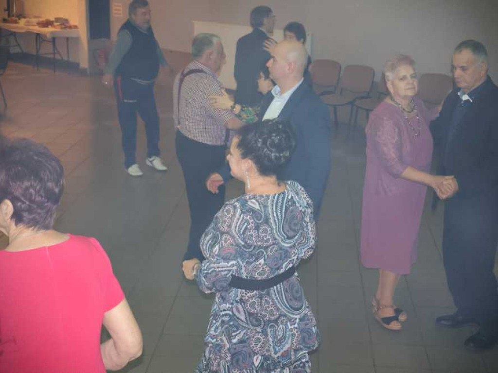 Seniorzy się bawili... [ZDJĘCIA]