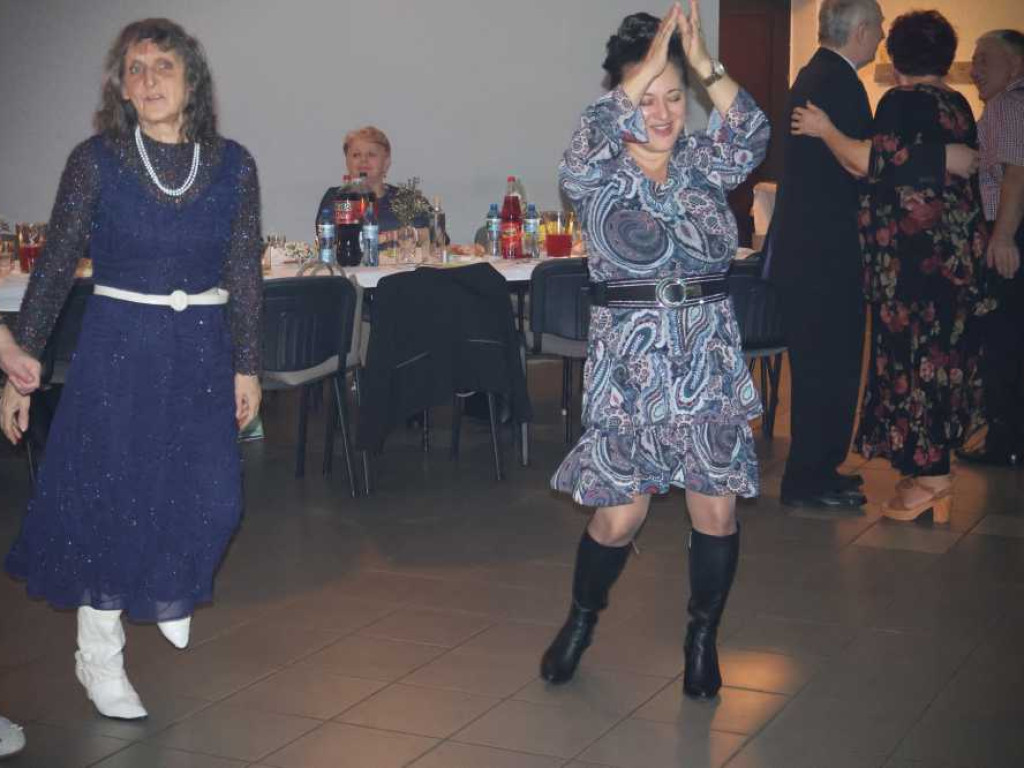 Seniorzy się bawili... [ZDJĘCIA]