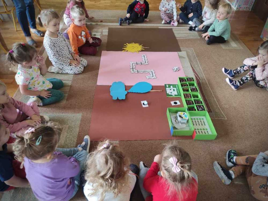 Hrubieszów: Przedszkolaki programują i kodują! [ZDJĘCIA]