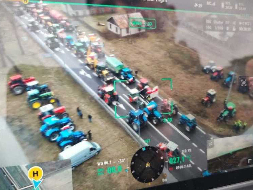 Trwają rolnicze protesty [ZDJĘCIA]