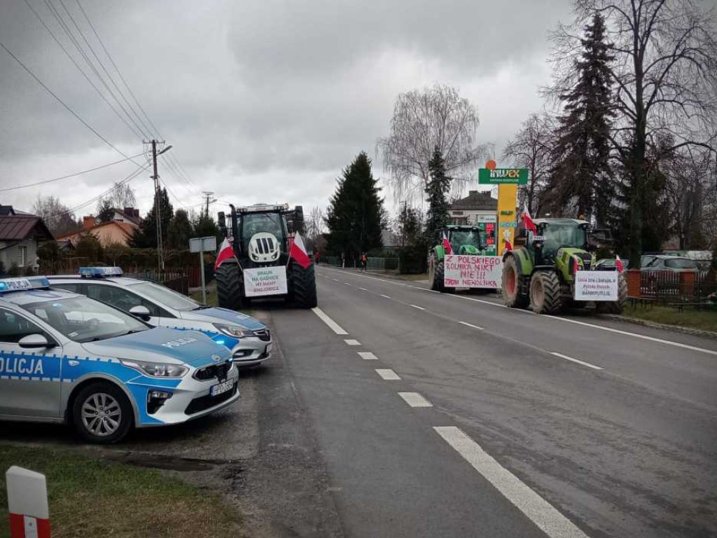 Trwają rolnicze protesty [ZDJĘCIA]