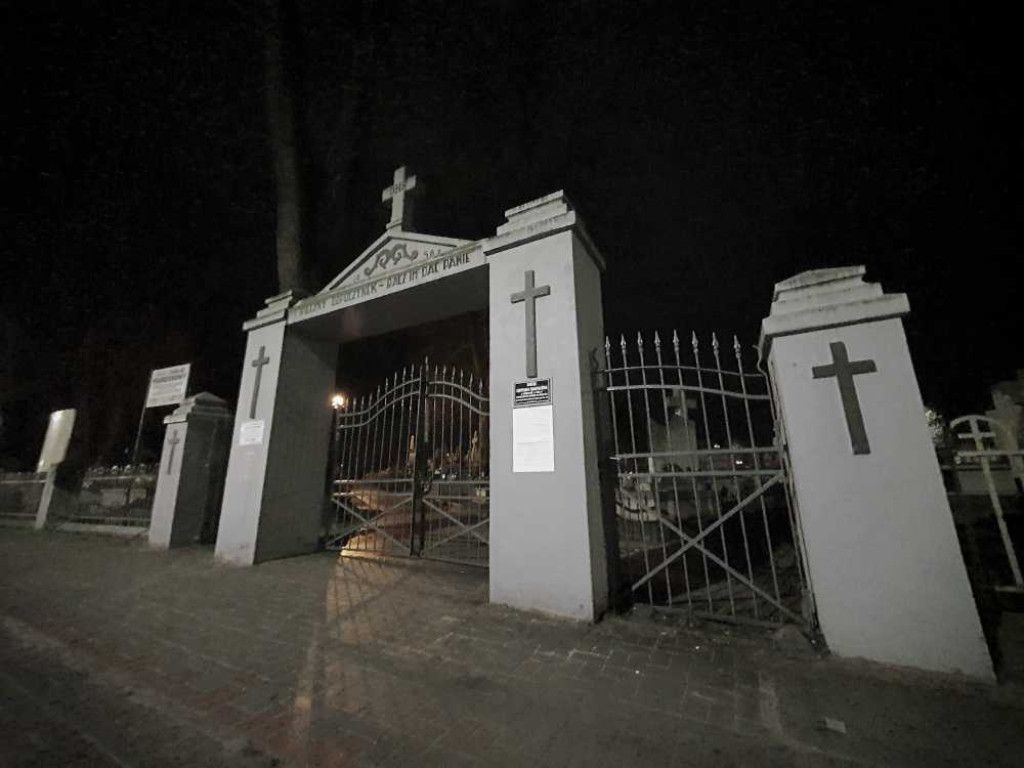 Gdzieś w Hrubieszowie... Cmentarz parafialny [ZDJĘCIA]