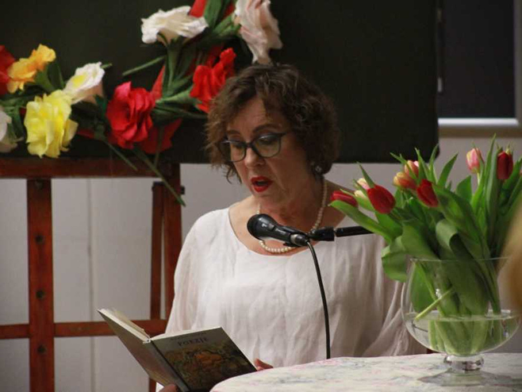 Hrubieszów: Seniorzy czytali poezję [ZDJĘCIA]