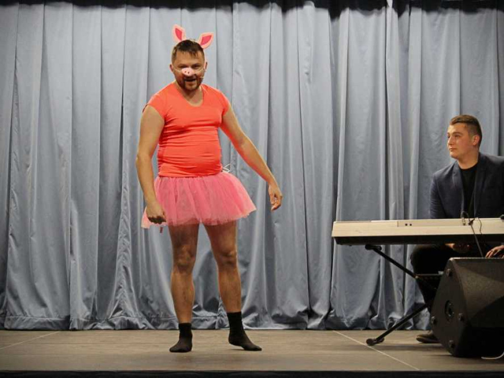Kabaret na Walentynki [ZDJĘCIA]