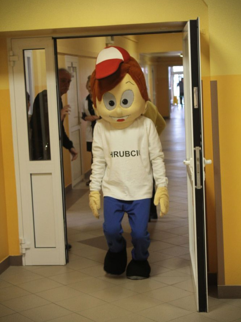 Hrubieszów: Hrubcio z wizytą u małych pacjentów [ZDJĘCIA]