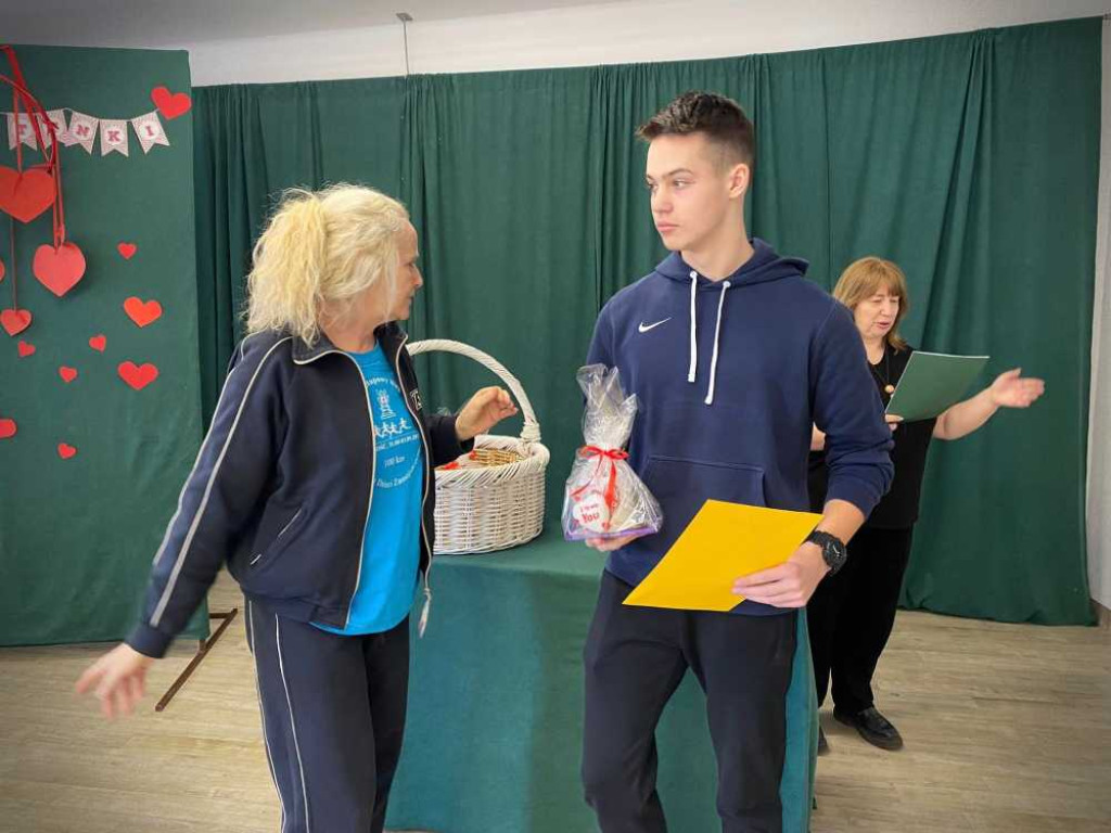 Hrubieszów: Nagrody w konkursach i zawodach rozdane! [ZDJĘCIA]