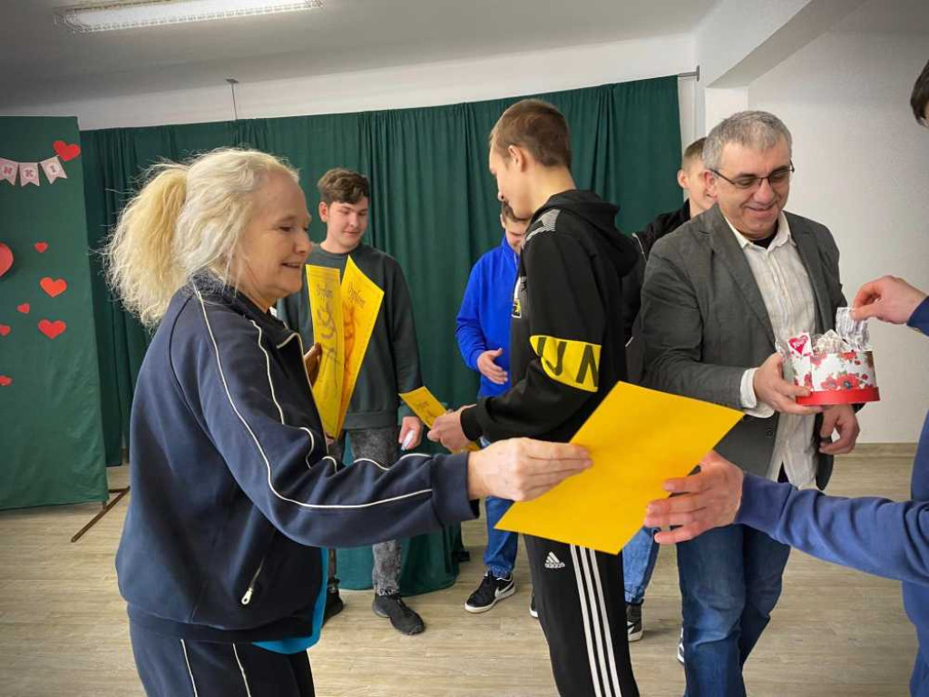 Hrubieszów: Nagrody w konkursach i zawodach rozdane! [ZDJĘCIA]
