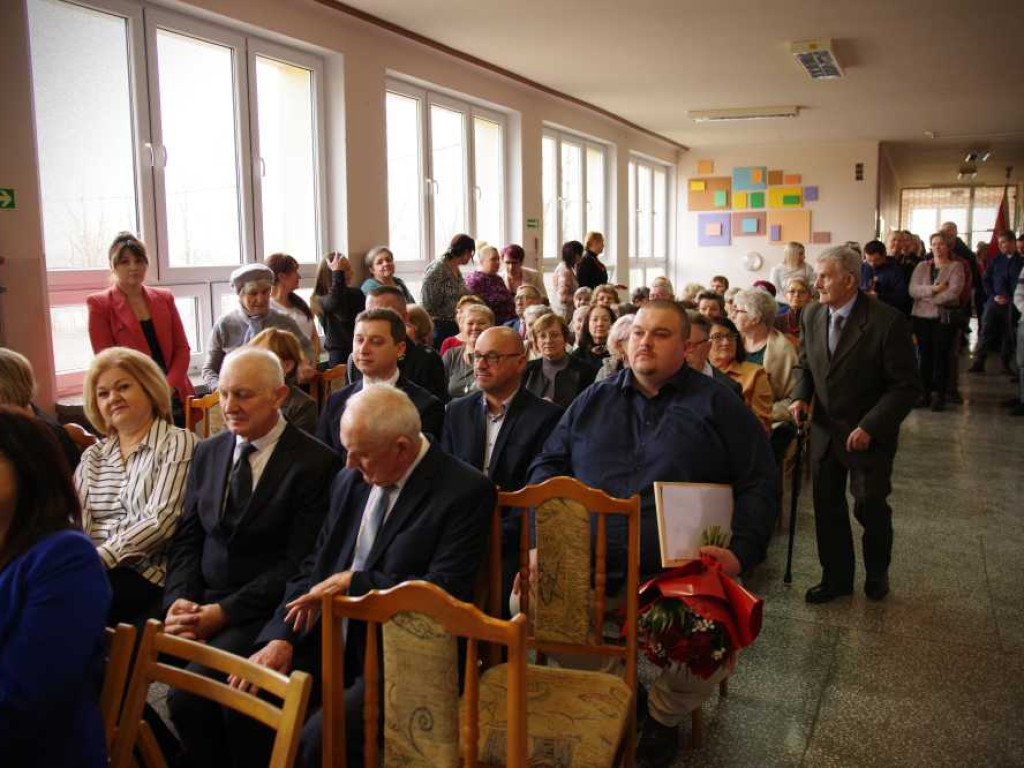 50 lat minęło... Jubileusz szkoły w Wiszniowie [ZDJĘCIA]
