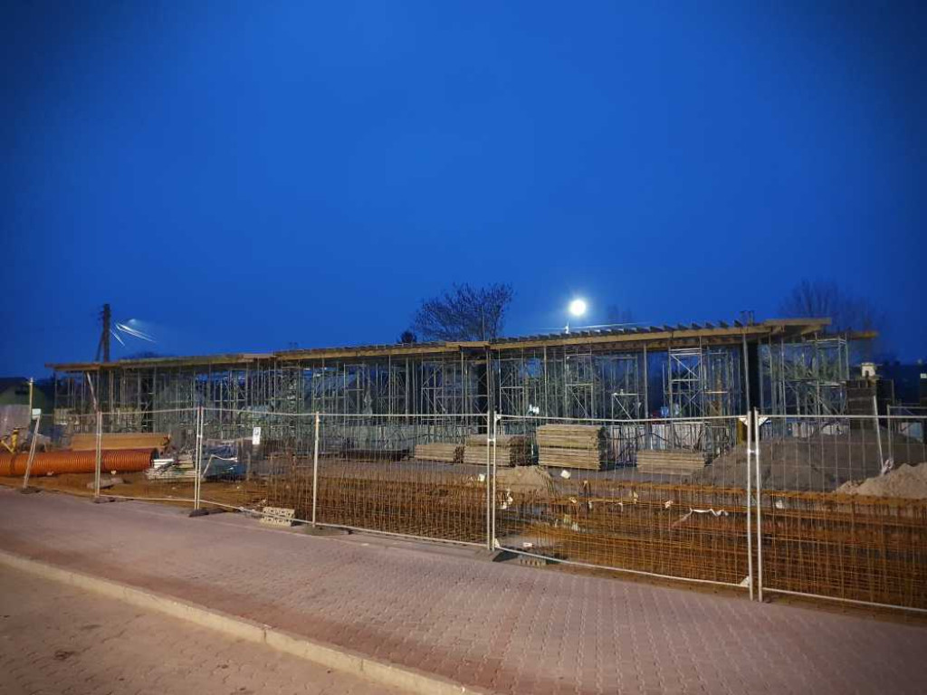 Hrubieszów: Trwa budowa HCK [ZDJĘCIA]