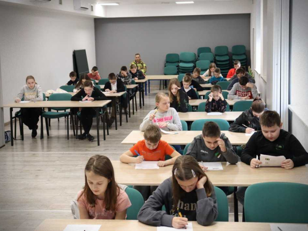 Młodzież zapobiega pożarom [ZDJĘCIA]