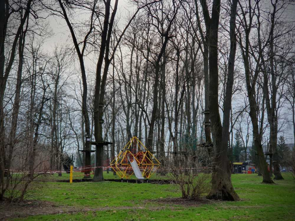 Gdzieś w Hrubieszowie... Nowy plac zabaw [ZDJĘCIA]
