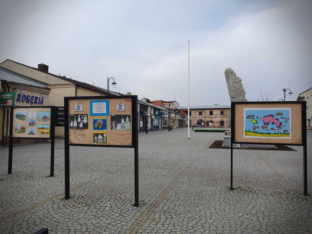 Gdzieś w Hrubieszowie... Nowy plac zabaw [ZDJĘCIA]