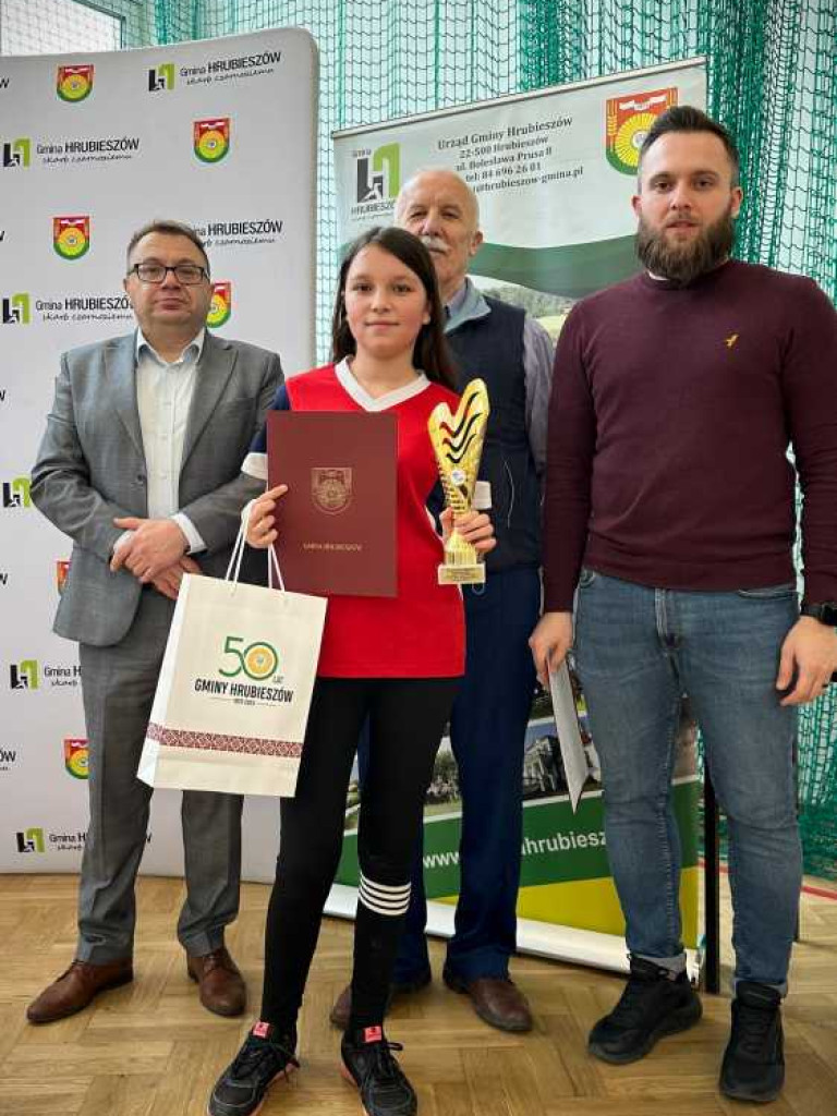 Zagrali o puchar wójta [ZDJĘCIA]