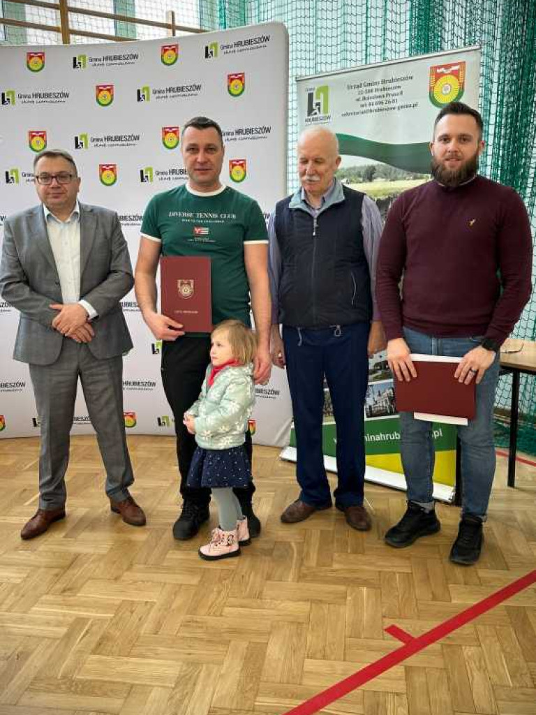 Zagrali o puchar wójta [ZDJĘCIA]