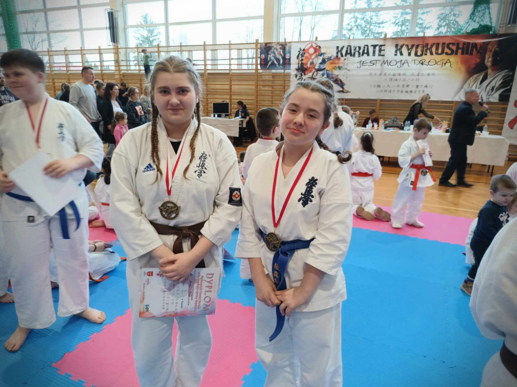 Hrubieszowscy karatecy z medalami [ZDJĘCIA]