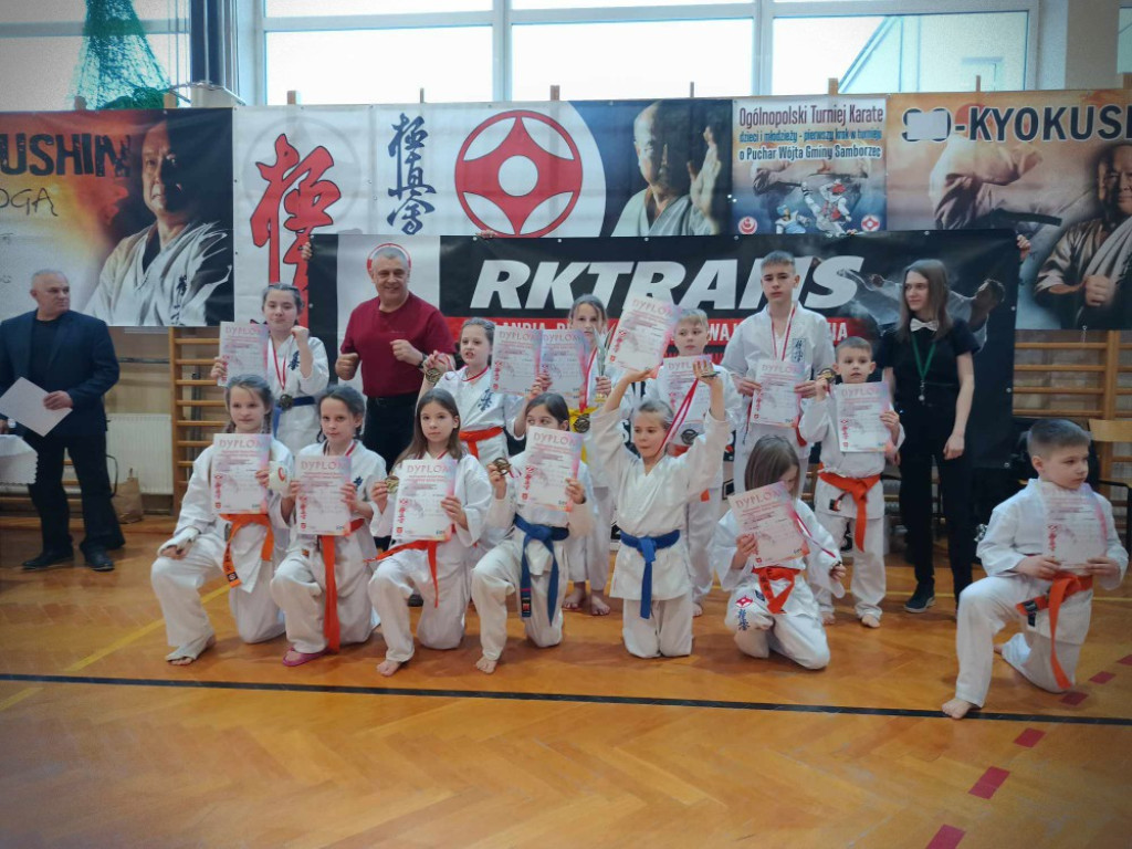 Hrubieszowscy karatecy z medalami [ZDJĘCIA]