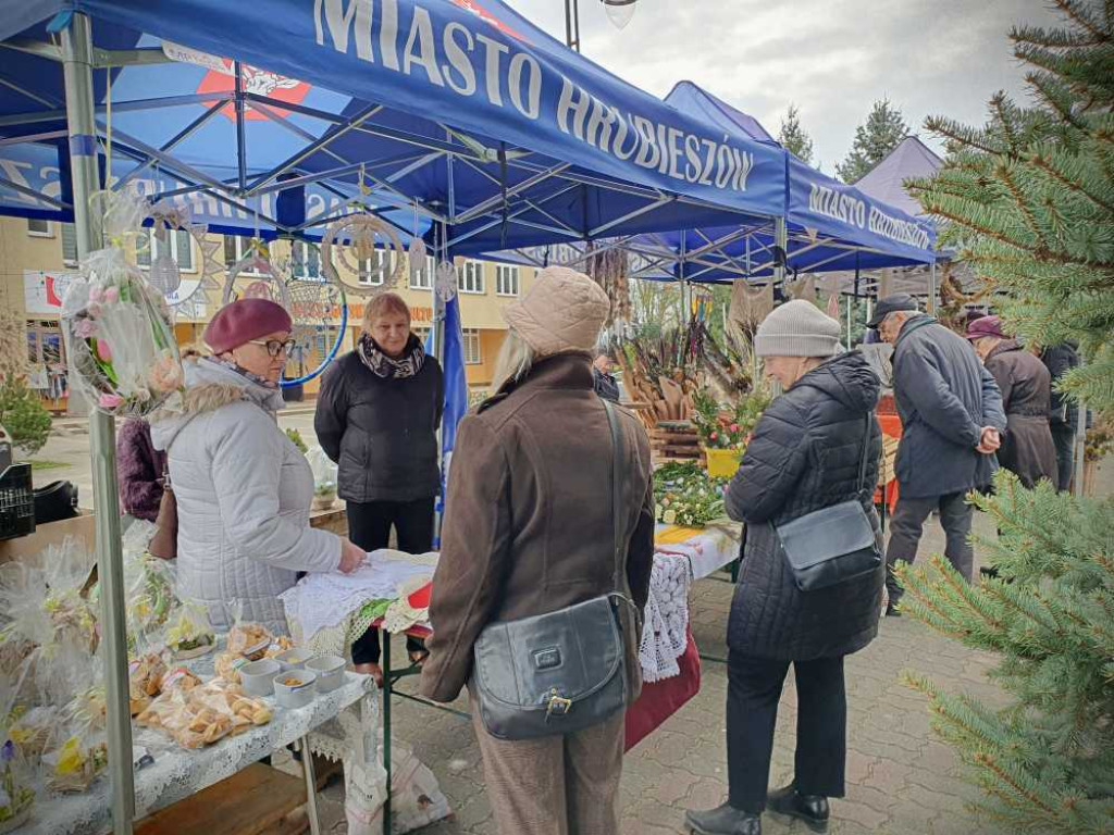 Hrubieszów: Kiermasz wielkanocny [ZDJĘCIA]