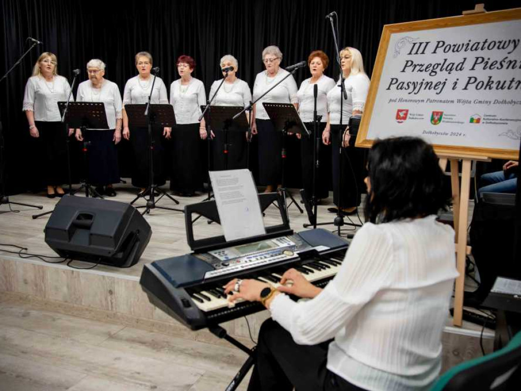 Powiatowy Przegląd Pieśni Pasyjnej i Pokutnej [ZDJĘCIA]