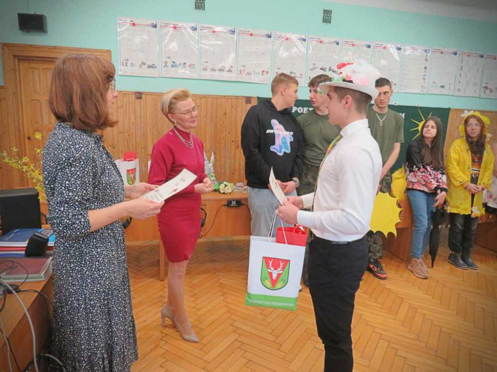 Hrubieszów: Wiosennie w języku obcym [ZDJĘCIA]